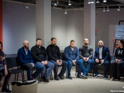 Ростовские тренеры и чемпионы рассказали депутатам о системных проблемах в донском спорте