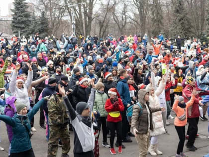 Почти 3 тысячи человек побегали в Ростове в первый день года