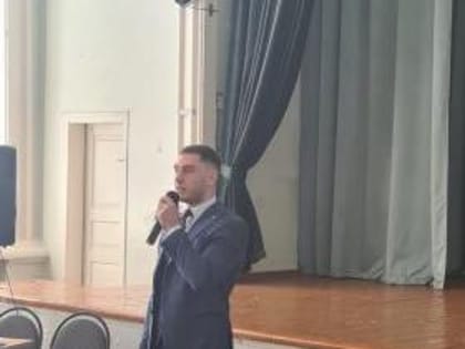 Лекционно-практическое занятие для таганрогских старшеклассников провели сотрудники прокуратуры