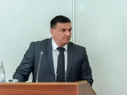 В Ростове уволился заменивший Логвиненко исполняющий обязанности главы администрации
