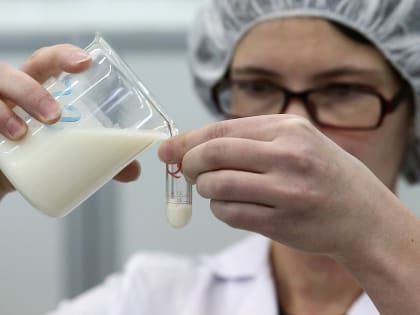 Предприниматель из Батайска производила фальсифицированную и опасную для здоровья продукцию и отправляла её в разные регионы