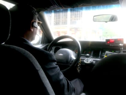 «Пришлось бы долго ждать»: почему в дождь сильно дорожает такси в Краснодарском крае