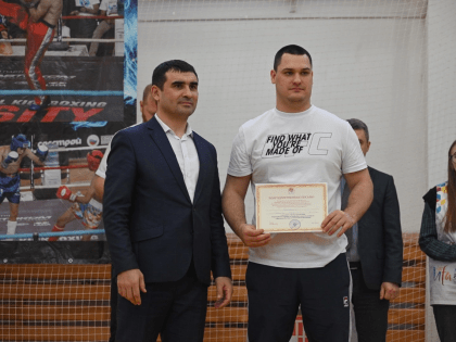 Студенты РостГМУ стали абсолютными чемпионами Всероссийского турнира по кикбоксингу среди медиков