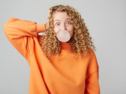 В день рождения жвачки рассказываем о ее пользе и вреде