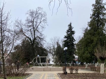 Шахтинцам обещают теплую и пасмурную погоду в первые дни года