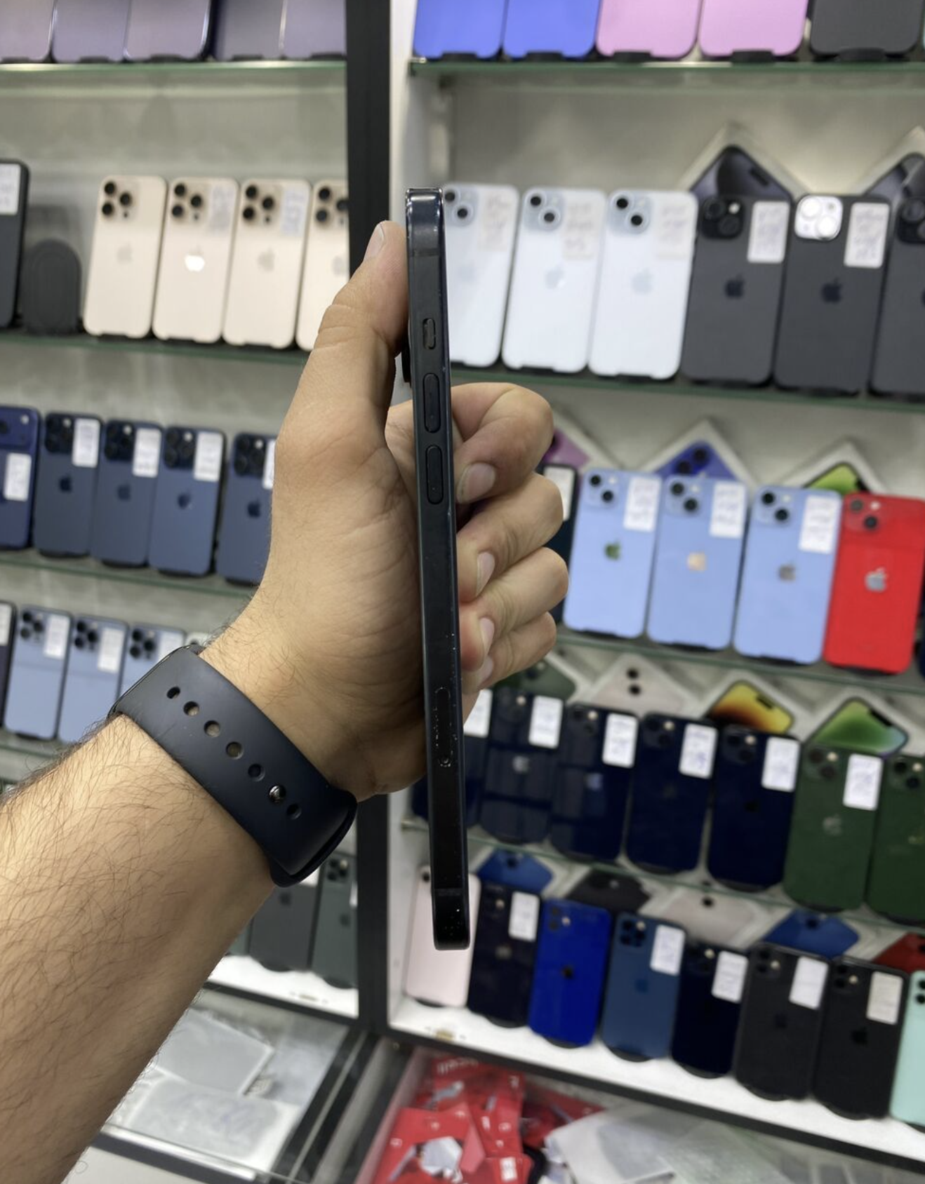 IPhone 15 Plus, 128 GB, Qara - Şəkil 4