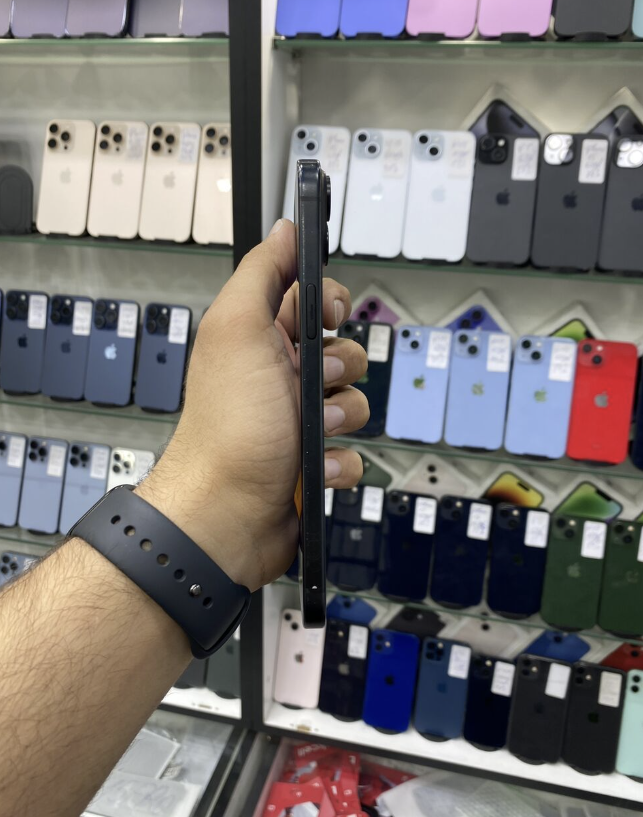 IPhone 15 Plus, 128 GB, Qara - Şəkil 3