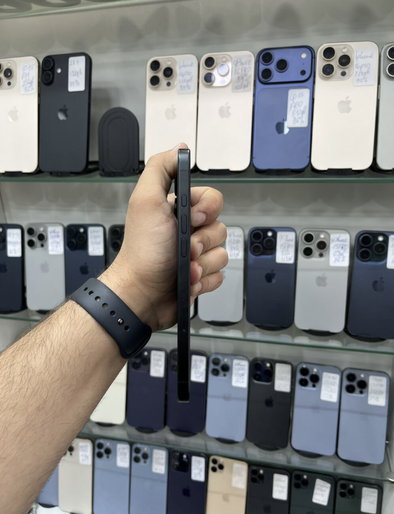 IPhone 16 Plus, 128 GB, Qara - Şəkil 4