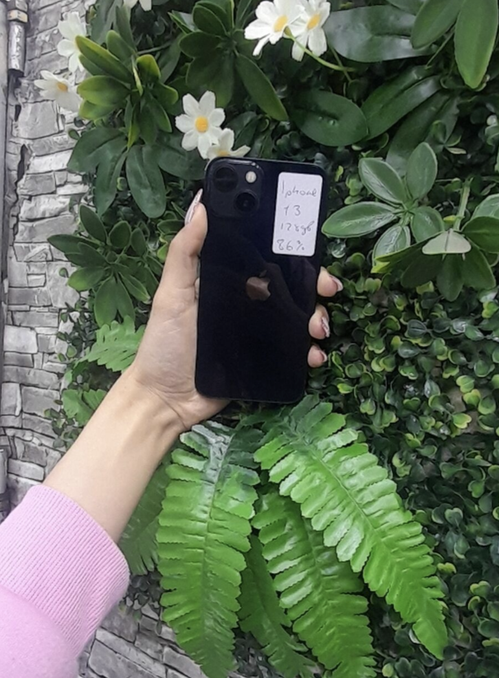 IPhone 13, 128 GB, Qara, Face ID