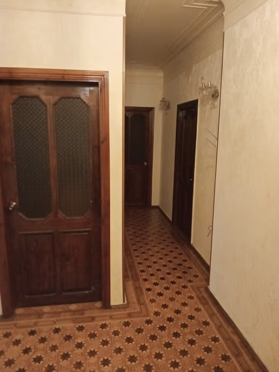 5 otaqlı mənzil, 120 m², Cəmşid Naxçıvanski küçəsi., Bakı