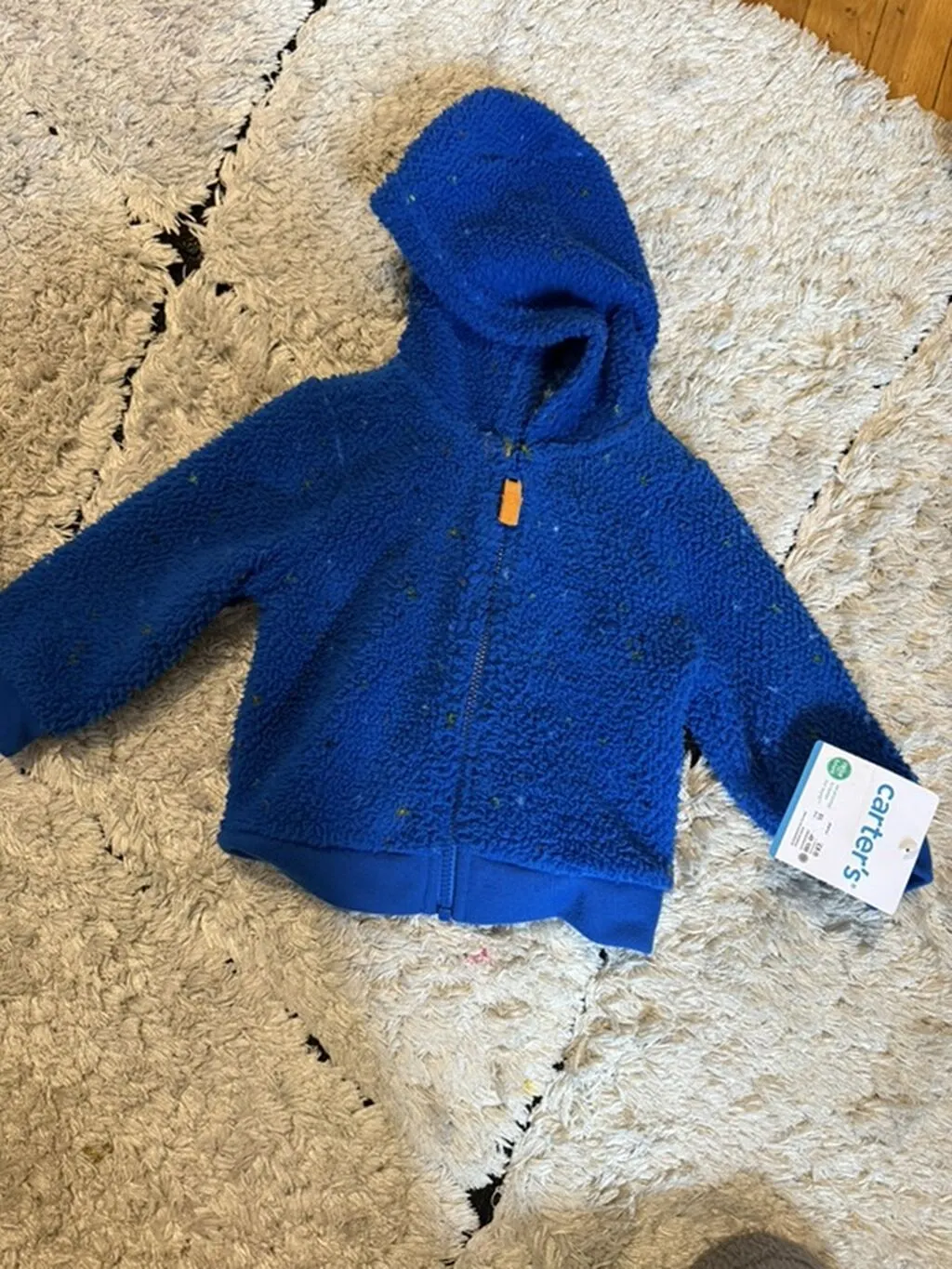 Carter’s firmasinin uşaq kapüşonlu fleece jaketi 6 ay, yeni, etiketli
