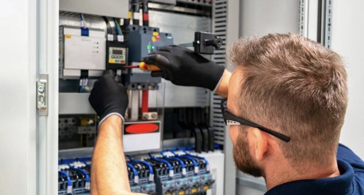 ELEKTRİK XİDMƏTLƏRİ BÜTÜN NÖV ELEKTRİK XİDMƏTLƏRİNİN GÖRÜLMƏSİ