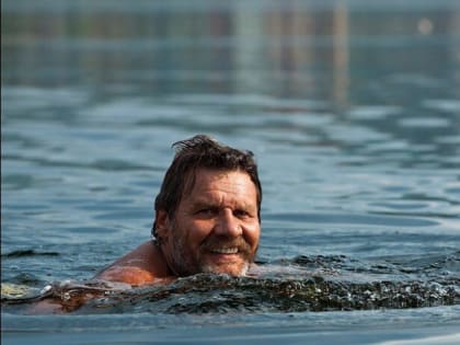 В Енисее во время тренировки утонул чемпион мира по плаванию в холодной воде