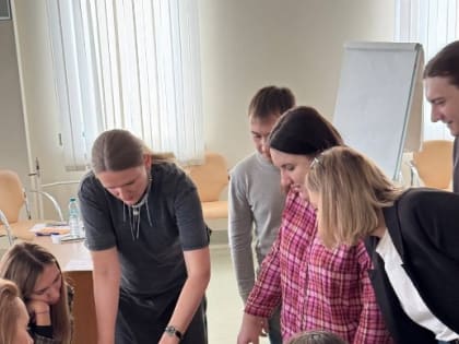 Врачи-онкологи поликлиники краевого онкодиспансера прошли тренинг по управлению конфликтами