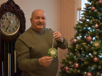 В Назаровском районе продолжаются новогодние акции «Ёлка желаний» и «Добрая елка»