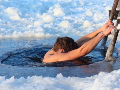 На что обратить внимание людям, которые решили окунуться?