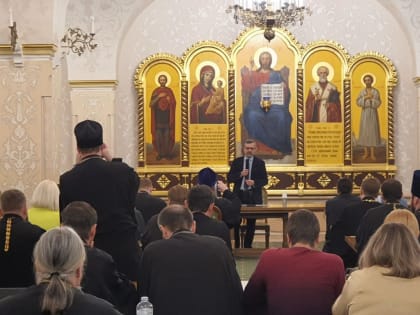 Секретарь Норильской епархии принял участие во встрече В.Р. Легойды с руководителями профильных епархиальных отделов епархий