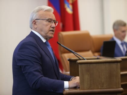 Депутаты Заксобрания избрали Александра Усса сенатором РФ от края