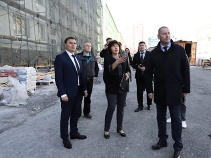 Глава Норильска проинспектировал ход работ на объектах в Кайеркане