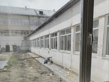 Единороссы Курагинского района провели партийный десант в школе Артемовска