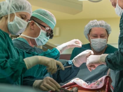 В Красноярске спасли женщину от опухоли в сердце размером с кулак