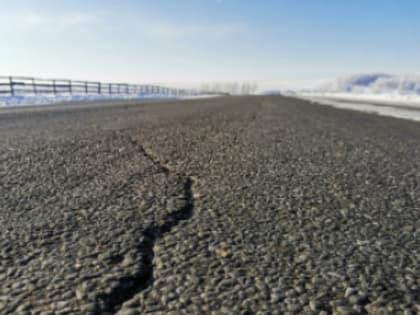 Крымский мост открыли для движения автомобилей
