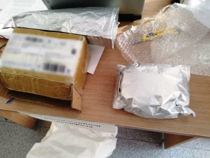 В поисках эйфории двое жителей Норильска заказали в Китае сильнодействующее вещество