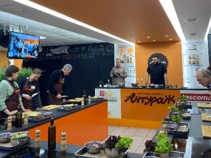 В Красноярске прошел кулинарный мастер-класс по формированию антираковой тарелки