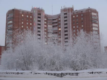 В городе продолжается монтаж архитектурно-художественного освещения