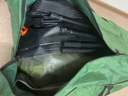 Житель Красноярского края украл у тещи надувную лодку