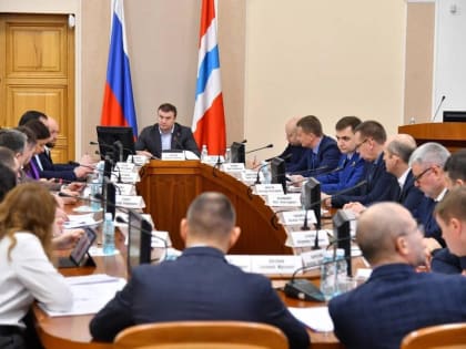 В правительстве Омской области прошло заседание строительного штаба