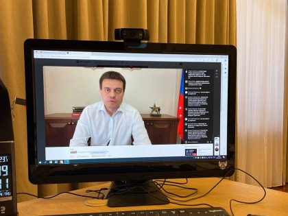 Прямой эфир Михаила Котюкова расшевелил красноярских управленцев