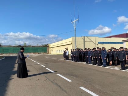 Священник прочёл лекцию перед полком ДПС в Красноярске