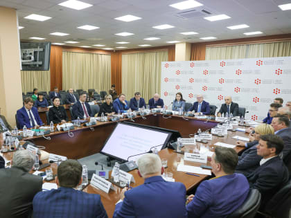 Александр Усс: Поддержка предпринимательской активности в нынешней ситуации – одна из основных задач