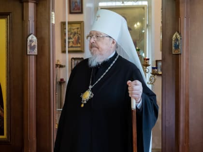 Митрополит Пантелеимон совершил Литургию в храме праведного Иосифа Обручника и Святого Семейства