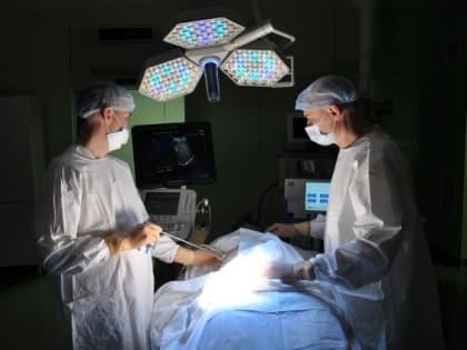  Специалисты онкодиспансера провели уникальную операцию с помощью нового оборудования