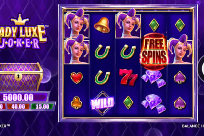 Lady Luxe Joker gameplay image