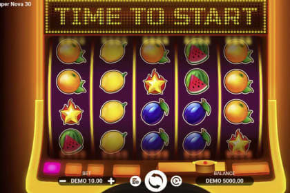 Fruit Super Nova 30 gameplay image