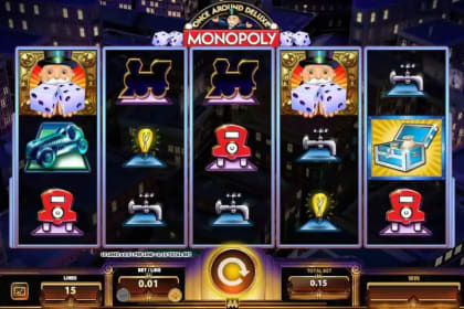 Monopoly Once Around Deluxe gameplay image