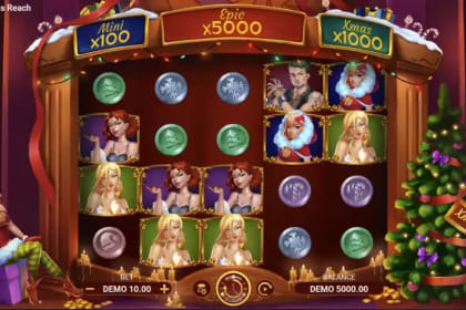 Christmas Reach gameplay image