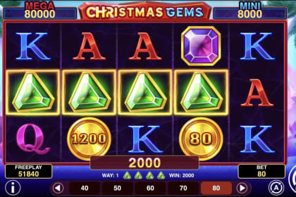 Christmas Gems Hold and Win gameplay image