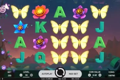 Butterfly Staxx gameplay image
