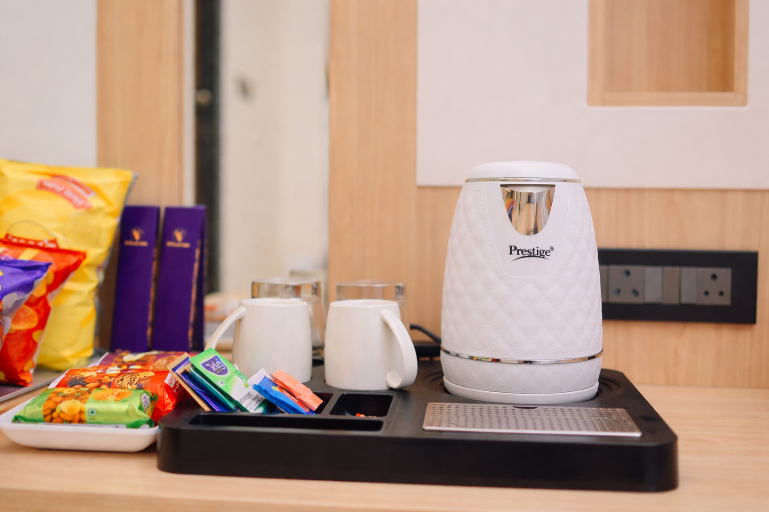 Premium Suite Room - Image 9