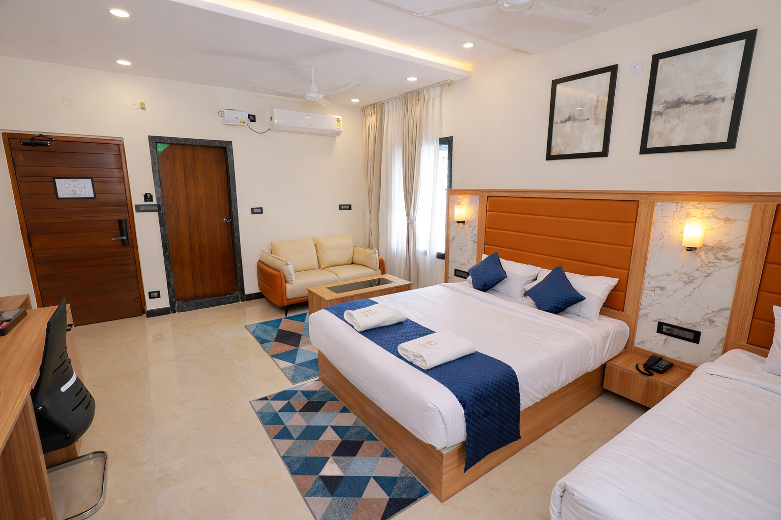 Triple Deluxe Room - Image 2