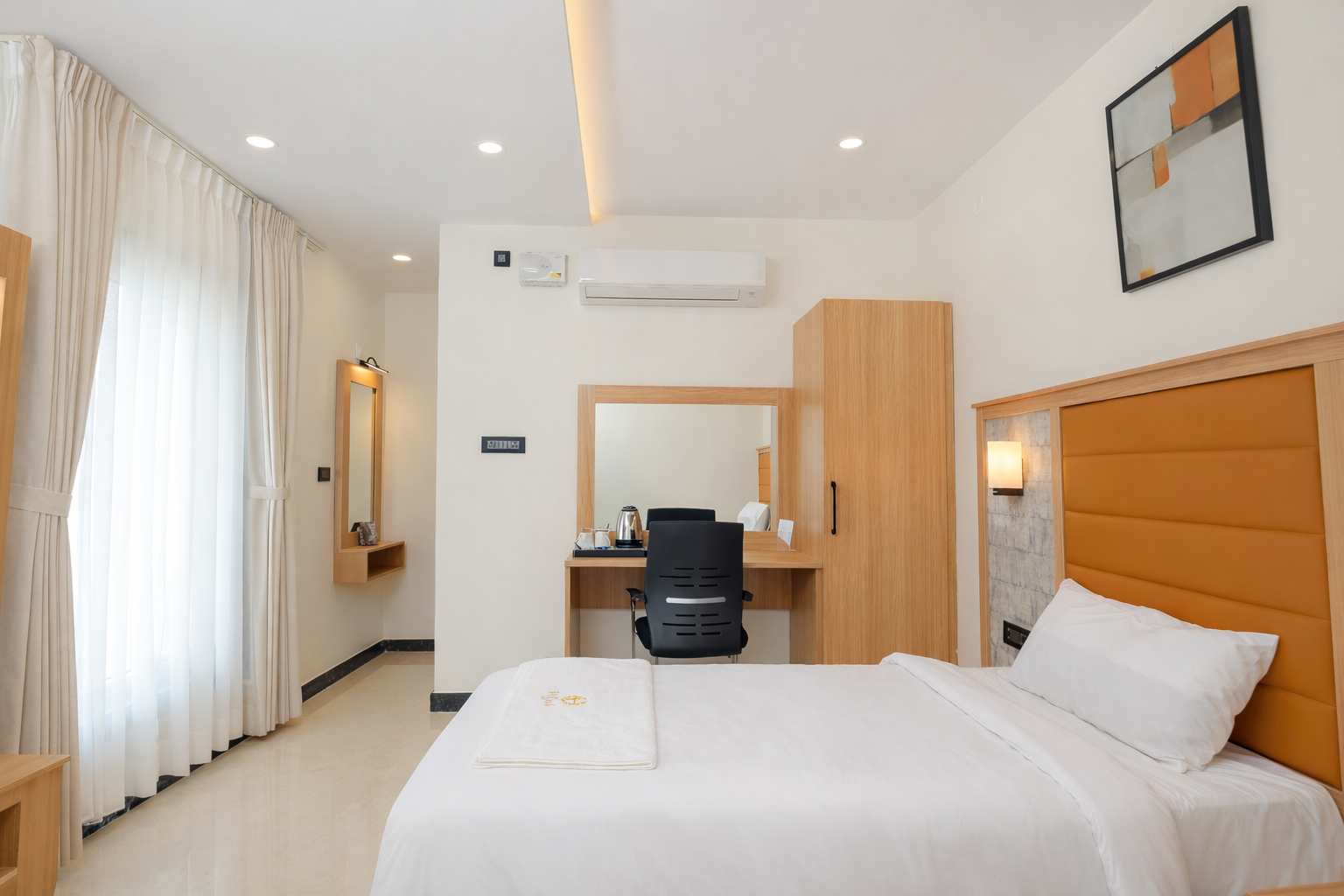 Premium Twin Room View - Image 2