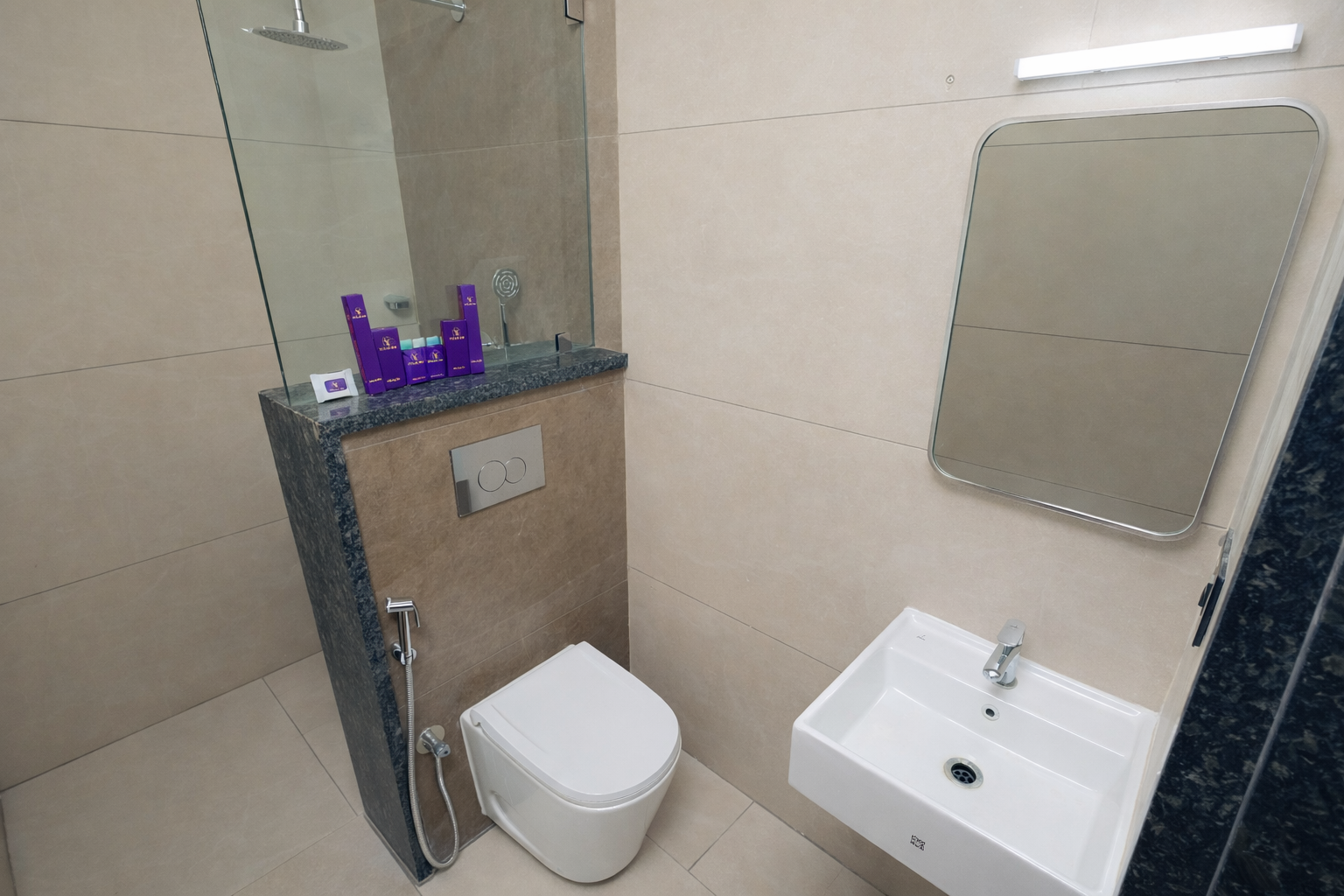 Premium King Size View - Image 5