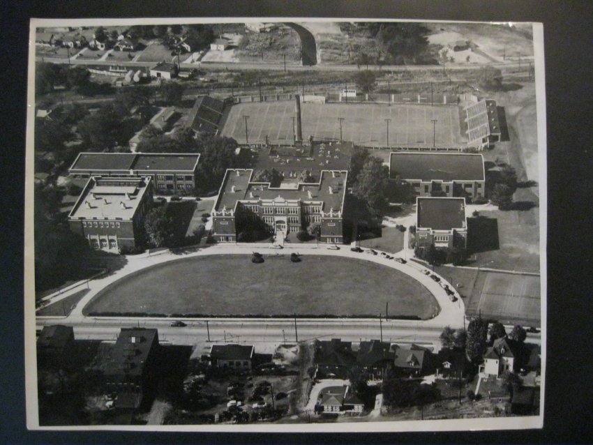 Belleville Township High School, 1945