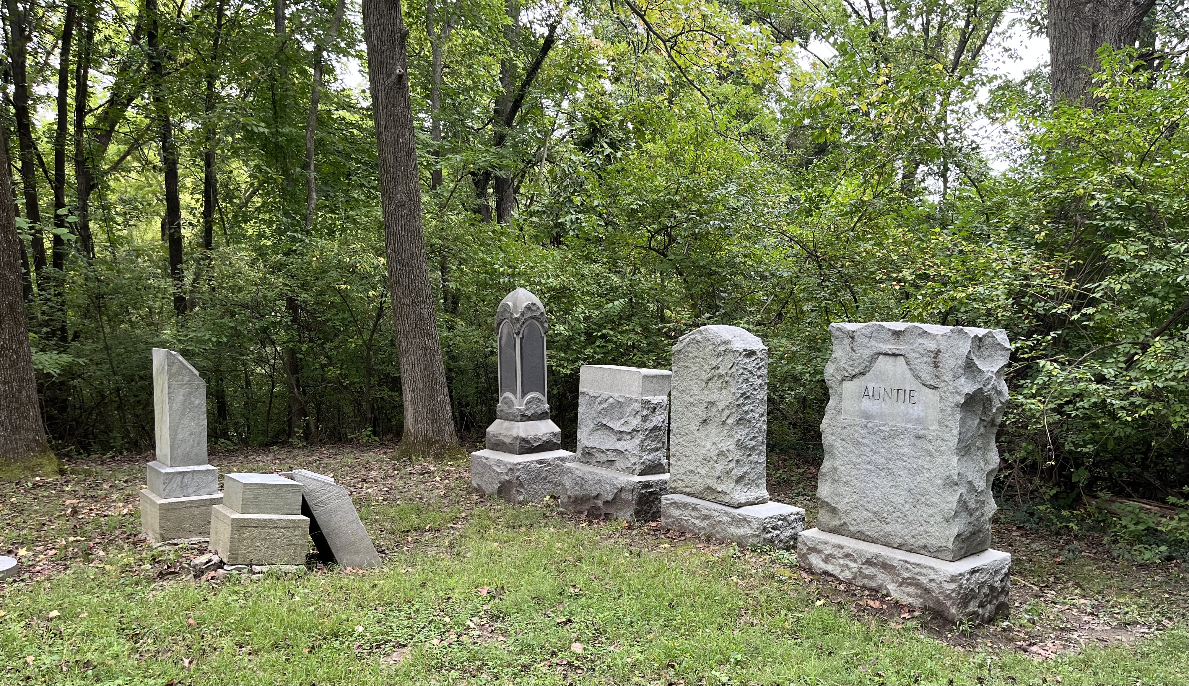 Graves at the Messinger Cemetery