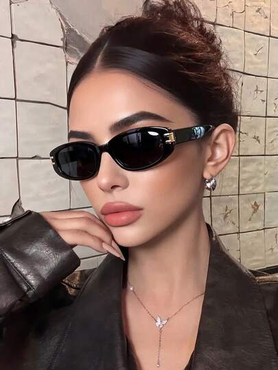 Retro Cat Eye Small Frame Black Glasses - Y2K