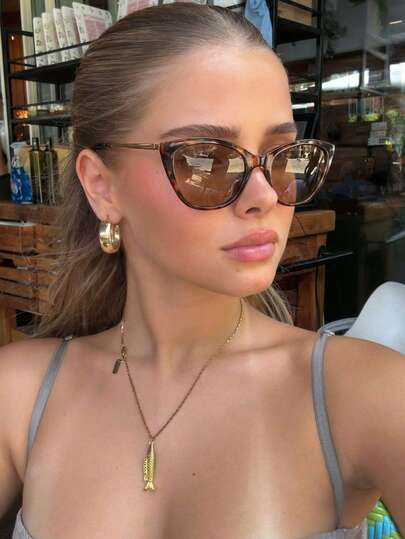 Women's Leopard Cat Eye Frame Fashion Glasses